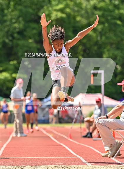 Thumbnail 2 in IHSAA Finals (Long Jump)  photogallery.