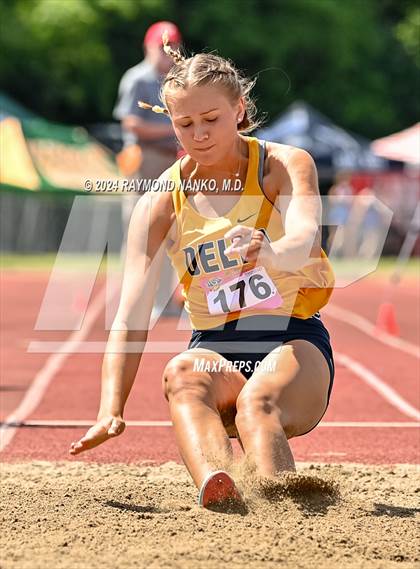 Thumbnail 2 in IHSAA Finals (Long Jump)  photogallery.