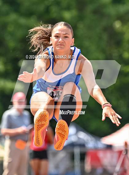 Thumbnail 3 in IHSAA Finals (Long Jump)  photogallery.