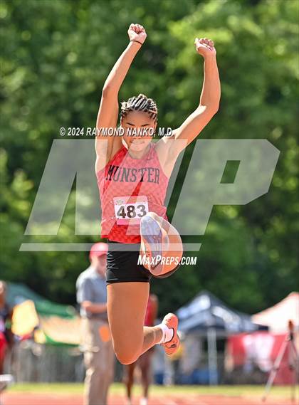 Thumbnail 2 in IHSAA Finals (Long Jump)  photogallery.