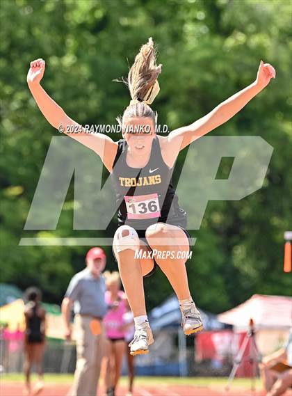 Thumbnail 3 in IHSAA Finals (Long Jump)  photogallery.