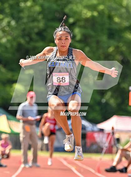 Thumbnail 1 in IHSAA Finals (Long Jump)  photogallery.