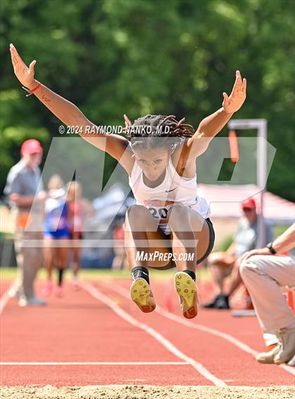 Thumbnail 1 in IHSAA Finals (Long Jump)  photogallery.