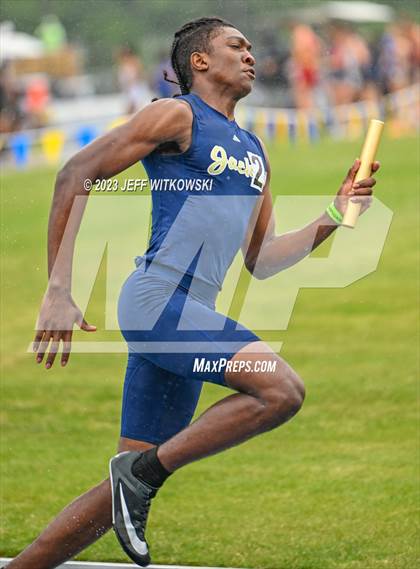 Thumbnail 2 in NCHSAA 3A State Track & Field Championship photogallery.