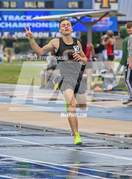 Thumbnail 3 in NCHSAA 3A State Track & Field Championship photogallery.