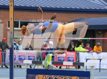 Thumbnail 2 in NCHSAA 3A State Track & Field Championship photogallery.
