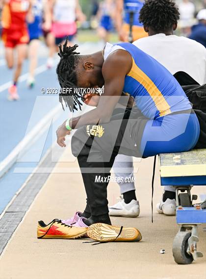 Thumbnail 1 in NCHSAA 3A State Track & Field Championship photogallery.