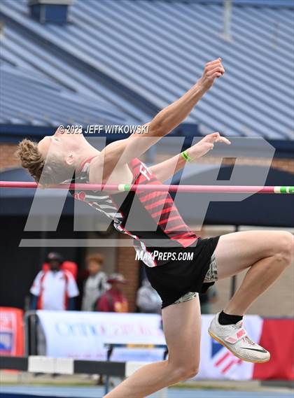 Thumbnail 2 in NCHSAA 3A State Track & Field Championship photogallery.