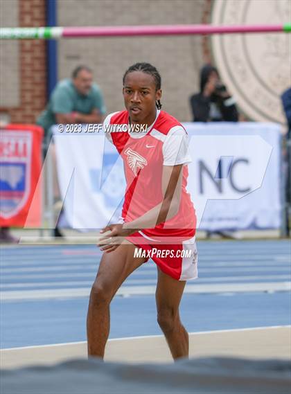 Thumbnail 3 in NCHSAA 3A State Track & Field Championship photogallery.