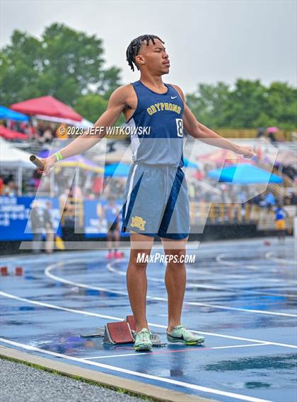 Thumbnail 3 in NCHSAA 3A State Track & Field Championship photogallery.
