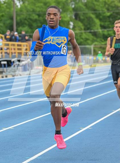 Thumbnail 2 in NCHSAA 3A State Track & Field Championship photogallery.
