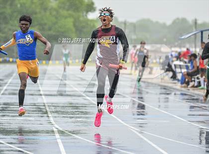 Thumbnail 2 in NCHSAA 3A State Track & Field Championship photogallery.