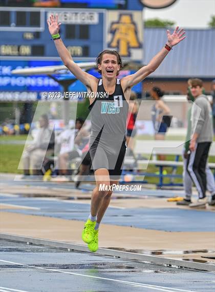 Thumbnail 2 in NCHSAA 3A State Track & Field Championship photogallery.