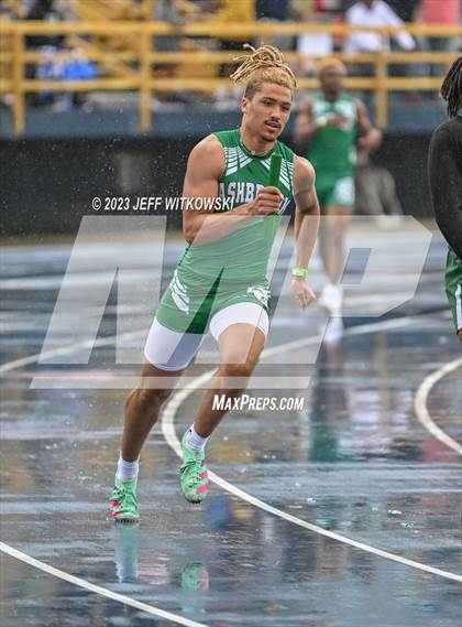 Thumbnail 1 in NCHSAA 3A State Track & Field Championship photogallery.