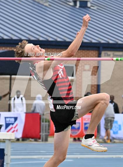 Thumbnail 2 in NCHSAA 3A State Track & Field Championship photogallery.