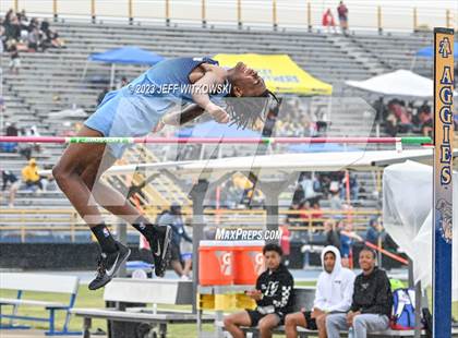 Thumbnail 3 in NCHSAA 3A State Track & Field Championship photogallery.