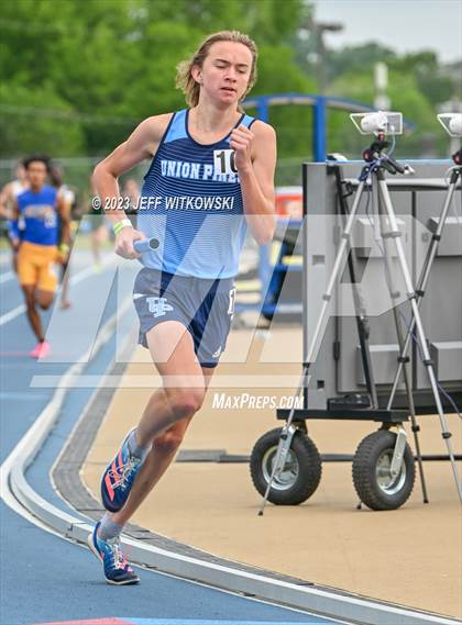 Thumbnail 1 in NCHSAA 3A State Track & Field Championship photogallery.