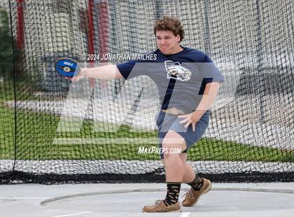 Thumbnail 3 in LHSAA 1A-8 District Meet photogallery.