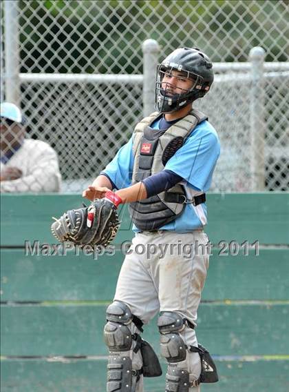 Thumbnail 1 in Galt vs. Burbank (Land Park Easter Tournament) photogallery.