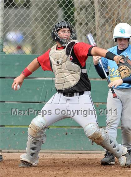 Thumbnail 3 in Galt vs. Burbank (Land Park Easter Tournament) photogallery.