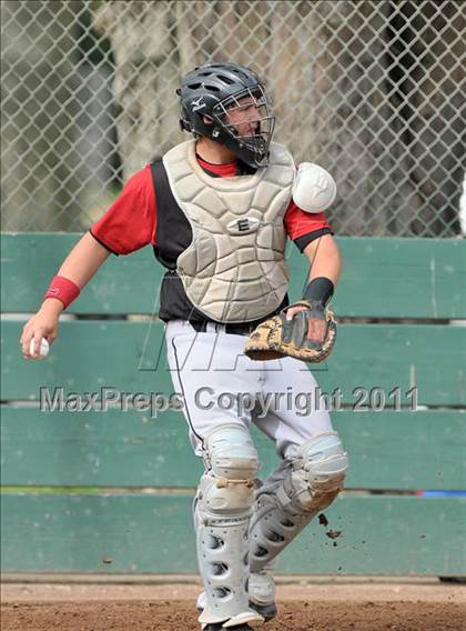 Thumbnail 2 in Galt vs. Burbank (Land Park Easter Tournament) photogallery.