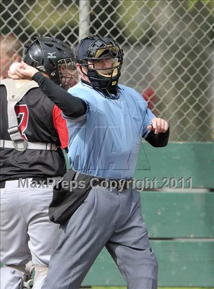 Thumbnail 1 in Galt vs. Burbank (Land Park Easter Tournament) photogallery.