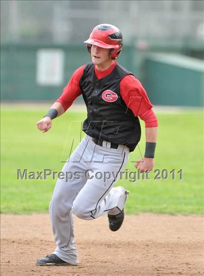 Thumbnail 1 in Galt vs. Burbank (Land Park Easter Tournament) photogallery.