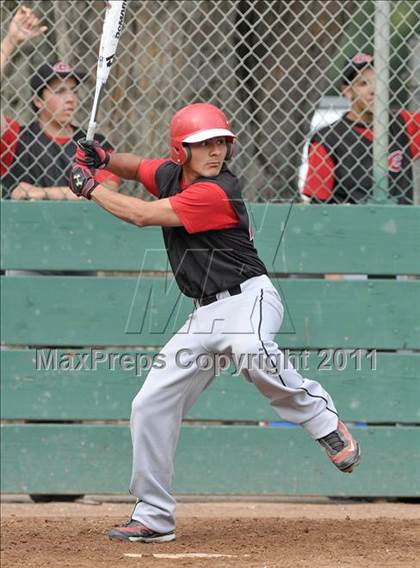 Thumbnail 1 in Galt vs. Burbank (Land Park Easter Tournament) photogallery.