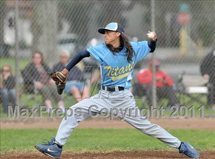 Thumbnail 2 in Galt vs. Burbank (Land Park Easter Tournament) photogallery.