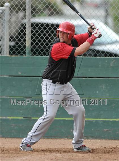 Thumbnail 1 in Galt vs. Burbank (Land Park Easter Tournament) photogallery.