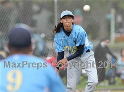 Thumbnail 1 in Galt vs. Burbank (Land Park Easter Tournament) photogallery.