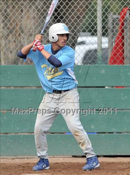 Thumbnail 1 in Galt vs. Burbank (Land Park Easter Tournament) photogallery.