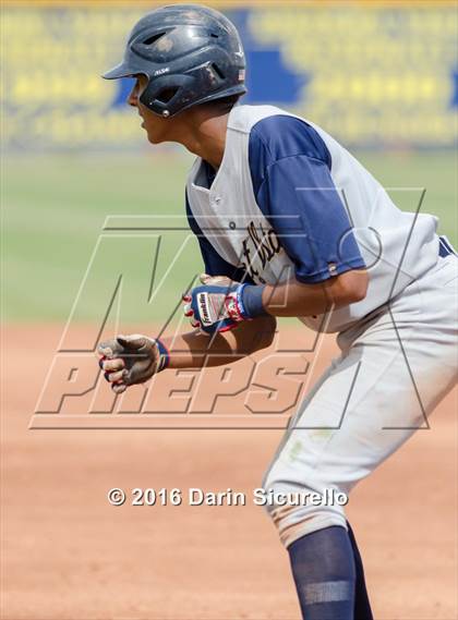 Thumbnail 3 in Desert Vista vs. Mountain View (Desert Vista Tournament) photogallery.