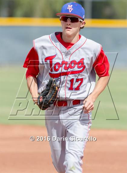 Thumbnail 1 in Desert Vista vs. Mountain View (Desert Vista Tournament) photogallery.