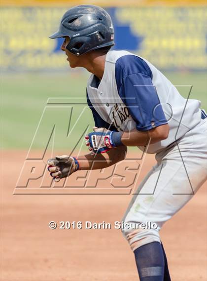 Thumbnail 1 in Desert Vista vs. Mountain View (Desert Vista Tournament) photogallery.