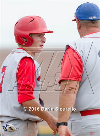 Thumbnail 2 in Desert Vista vs. Mountain View (Desert Vista Tournament) photogallery.