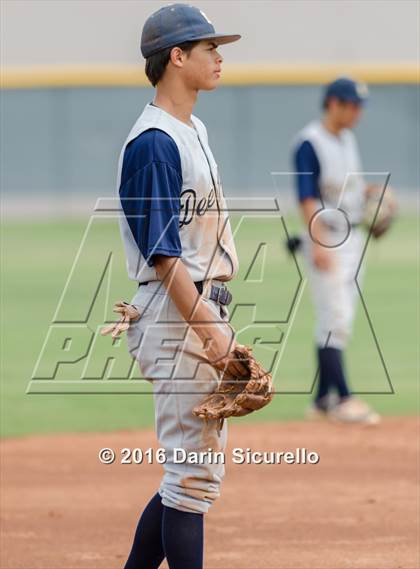 Thumbnail 1 in Desert Vista vs. Mountain View (Desert Vista Tournament) photogallery.