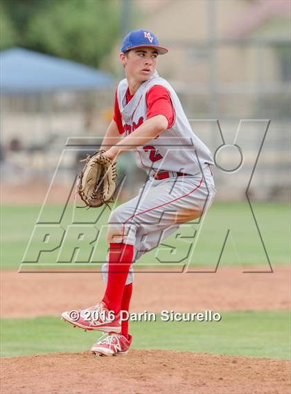 Thumbnail 1 in Desert Vista vs. Mountain View (Desert Vista Tournament) photogallery.
