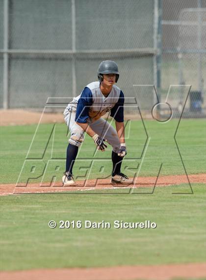 Thumbnail 2 in Desert Vista vs. Mountain View (Desert Vista Tournament) photogallery.