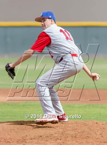 Thumbnail 1 in Desert Vista vs. Mountain View (Desert Vista Tournament) photogallery.