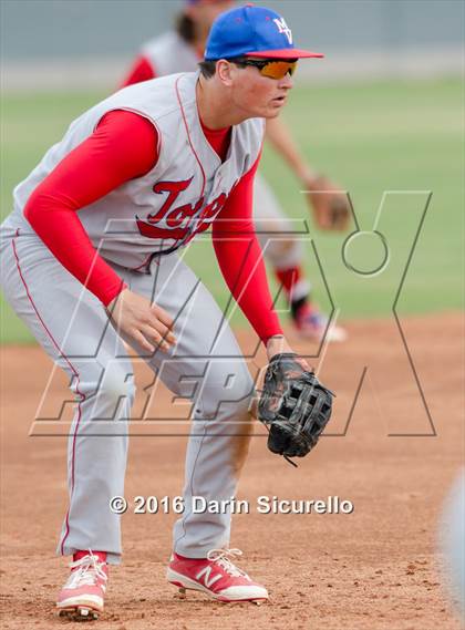 Thumbnail 3 in Desert Vista vs. Mountain View (Desert Vista Tournament) photogallery.
