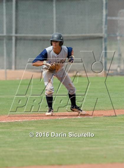 Thumbnail 3 in Desert Vista vs. Mountain View (Desert Vista Tournament) photogallery.
