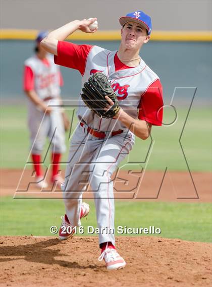 Thumbnail 3 in Desert Vista vs. Mountain View (Desert Vista Tournament) photogallery.