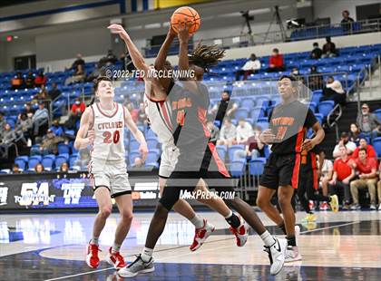 Thumbnail 3 in Russellville vs. Jacksonville (AAA 5A State Playoff first round)  photogallery.