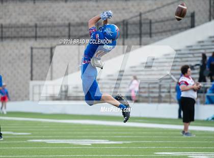 Thumbnail 2 in South Garland vs Rowlett photogallery.