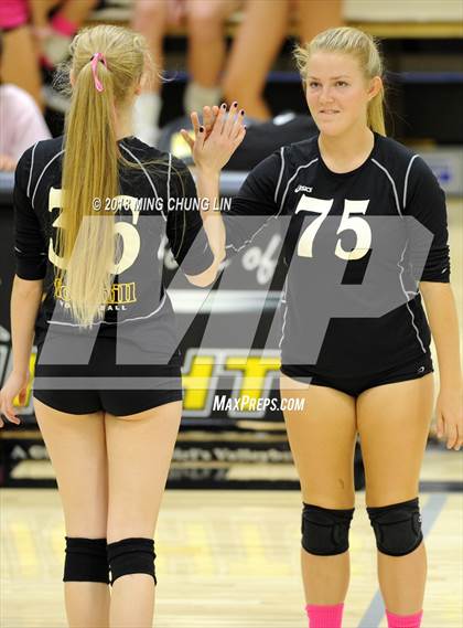 Thumbnail 1 in Brea Olinda @ Foothill photogallery.