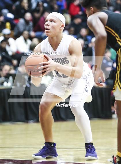 Thumbnail 3 in Cushing Academy vs CBD - Montverde Academy (Spalding Hoophall Classic) photogallery.