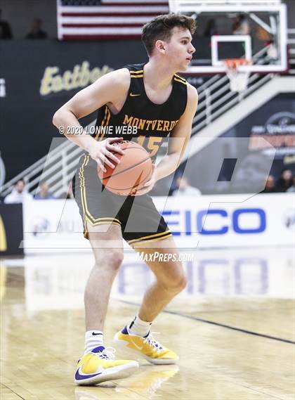Thumbnail 1 in Cushing Academy vs CBD - Montverde Academy (Spalding Hoophall Classic) photogallery.