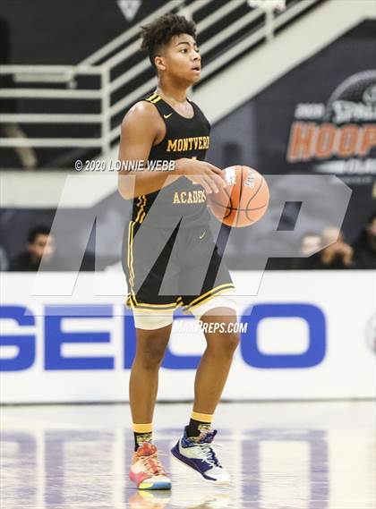 Thumbnail 2 in Cushing Academy vs CBD - Montverde Academy (Spalding Hoophall Classic) photogallery.