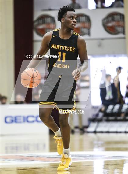Thumbnail 1 in Cushing Academy vs CBD - Montverde Academy (Spalding Hoophall Classic) photogallery.